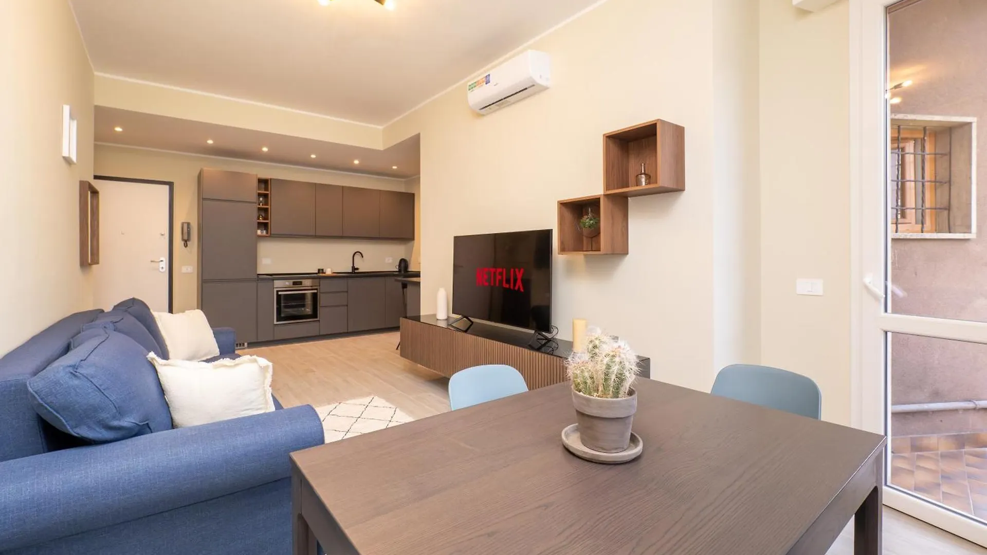 Modern 2Br With Private Balcony, Steps To Metro contacts