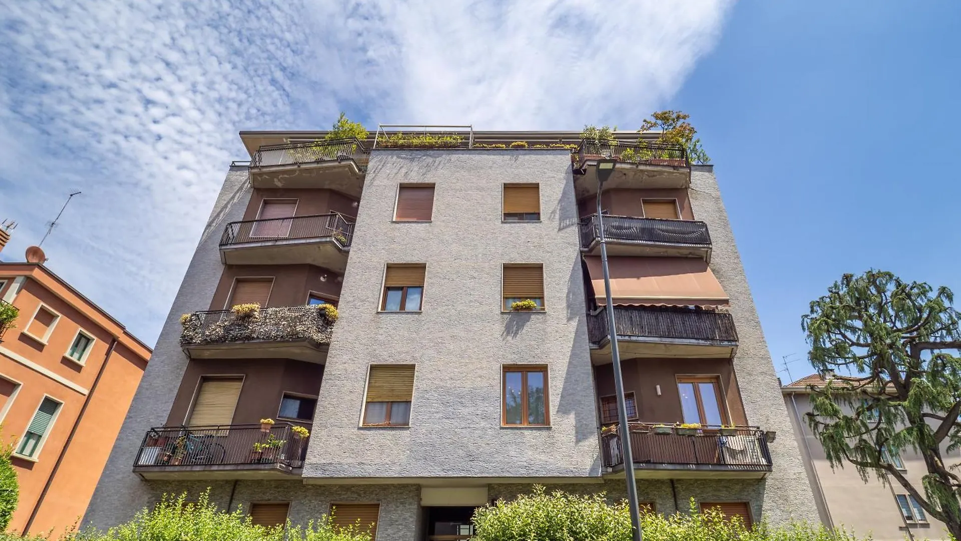 Modern 2Br With Private Balcony, Steps To Metro Apartment Milan